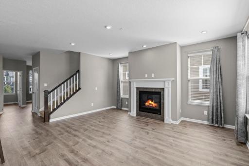 19-web-or-mls-6992 Huckleberry Dr-196.jpg