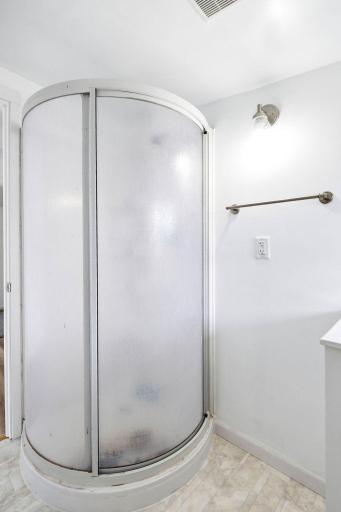 29-web-or-mls-1278-Hubbard-Ave-29.jpg