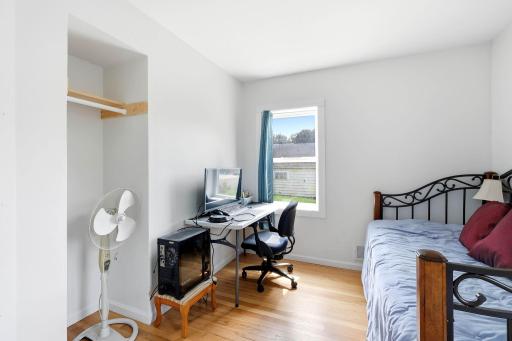 16-web-or-mls-1278-Hubbard-Ave-16.jpg