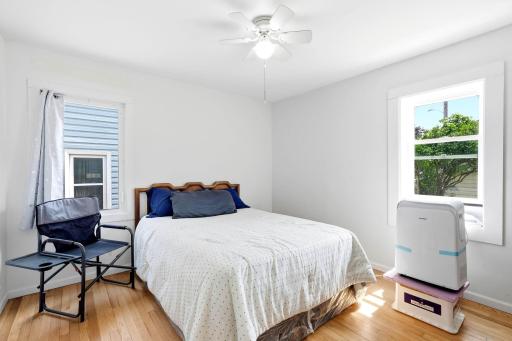 12-web-or-mls-1278-Hubbard-Ave-12.jpg