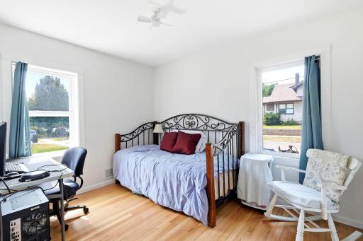 15-web-or-mls-1278-Hubbard-Ave-15.jpg