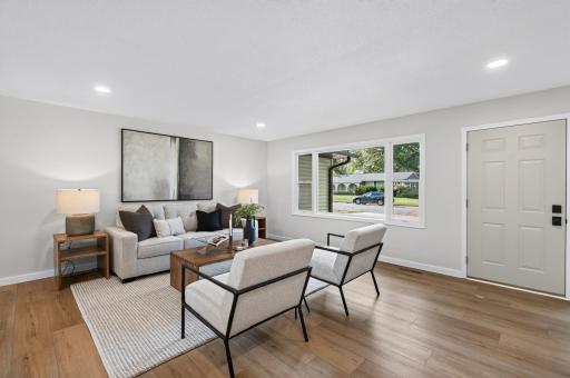 383 Walker Drive, Vadnais Heights, MN 55127