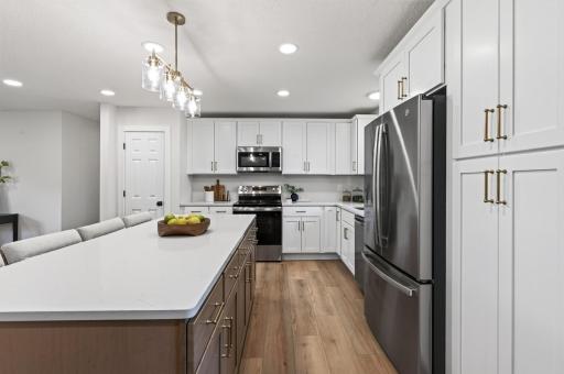 383 Walker Drive, Vadnais Heights, MN 55127