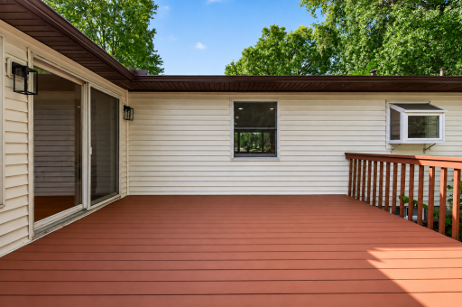 383 Walker Drive, Vadnais Heights, MN 55127