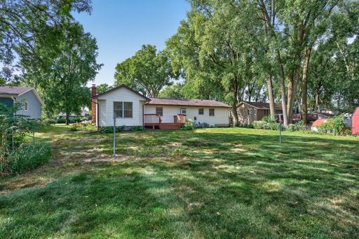 383 Walker Drive, Vadnais Heights, MN 55127