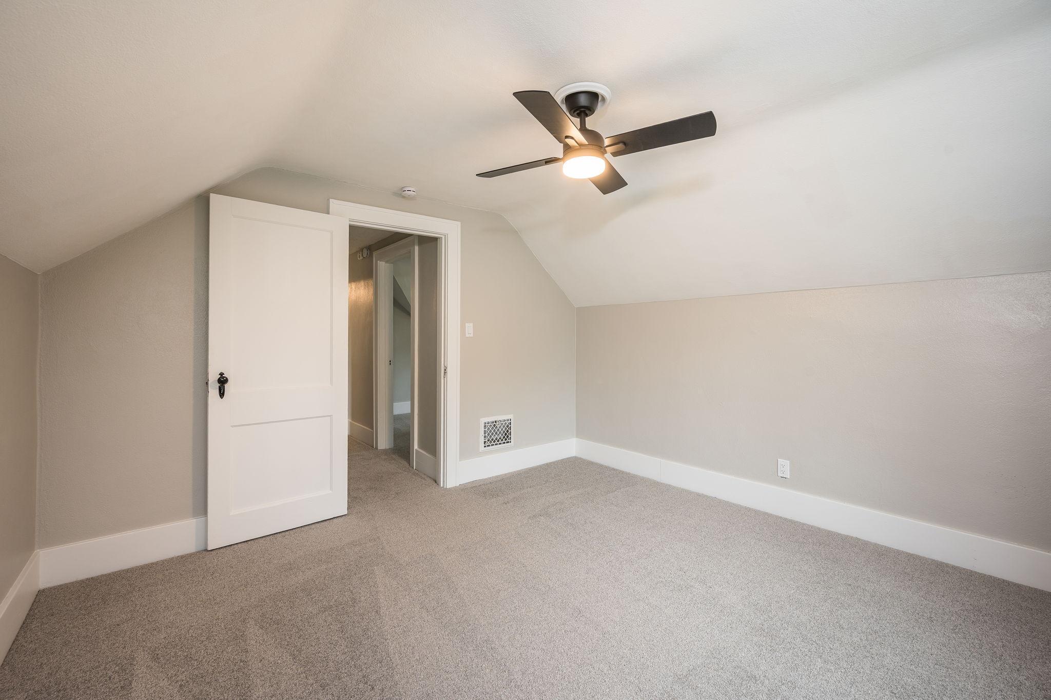 811 South Ave North Mankato MN-25.jpg