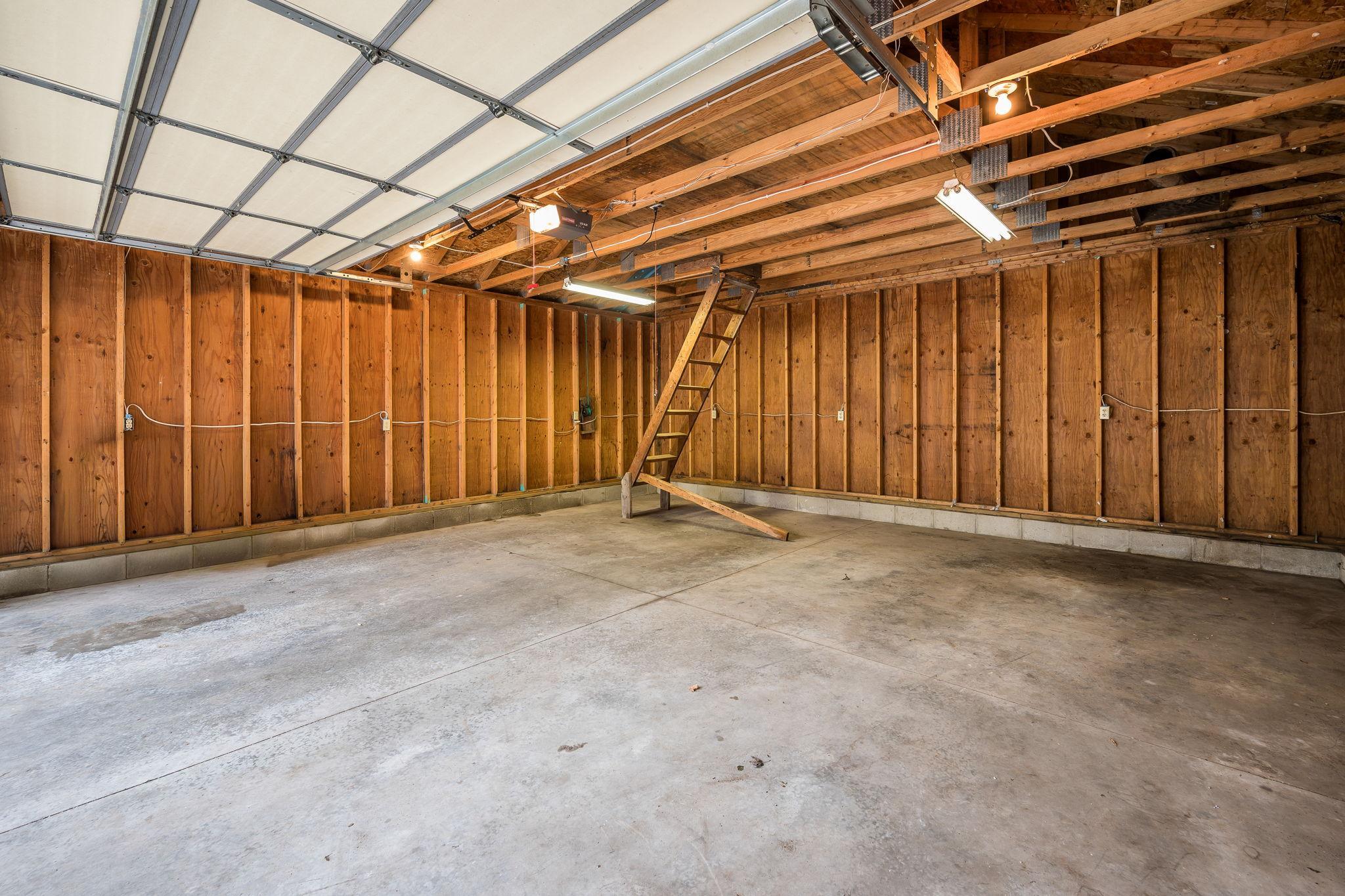 811 South Ave North Mankato MN-38.jpg