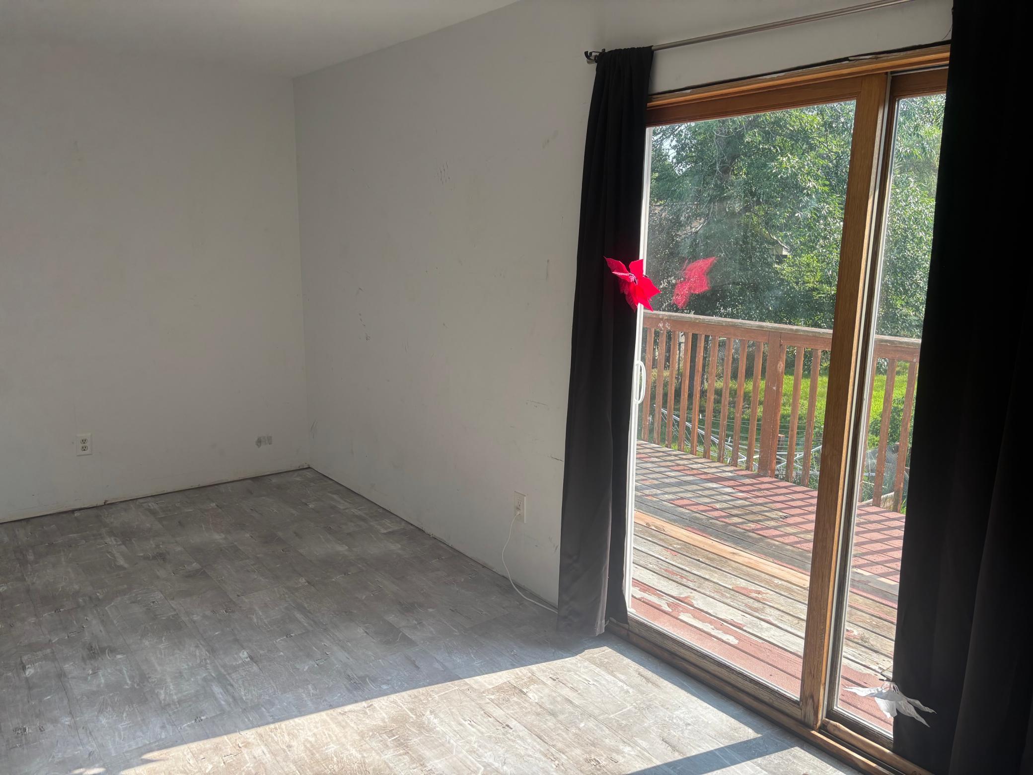 Upper Bedroom