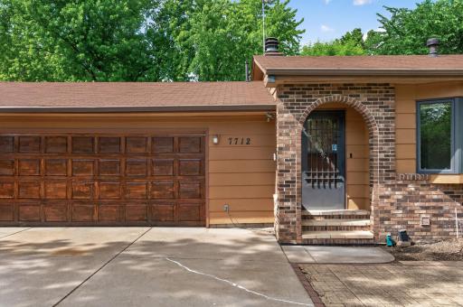 Great curb appeal!
