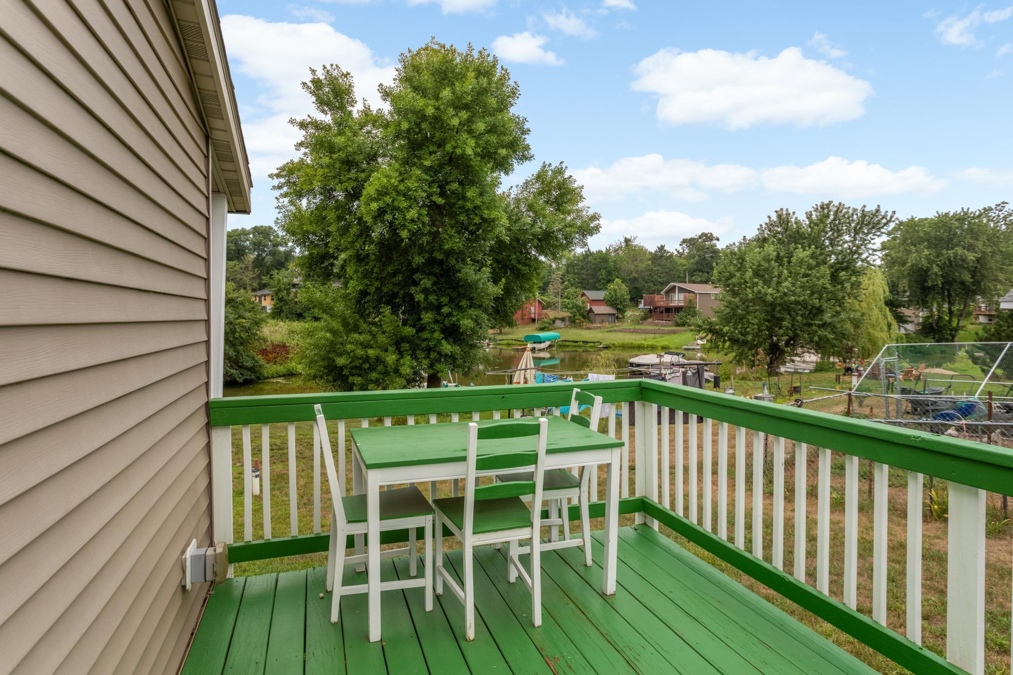 Deck, over-looking the lake.