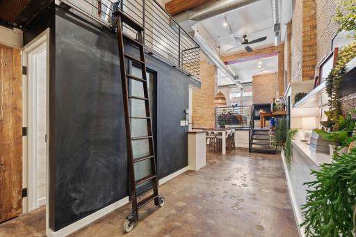 801 Washington Avenue N, 121, Minneapolis, MN 55401