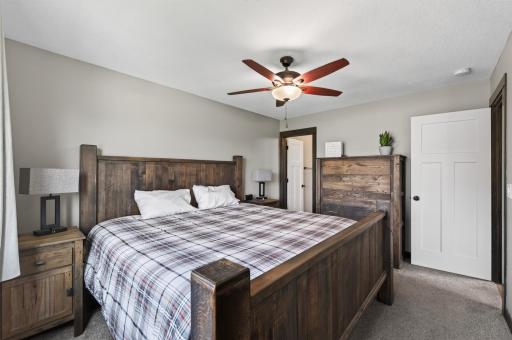 707 Greenwood Street SW, Isanti, MN 55040