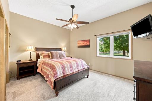 2872 35th Street S, Moorhead, MN 56560