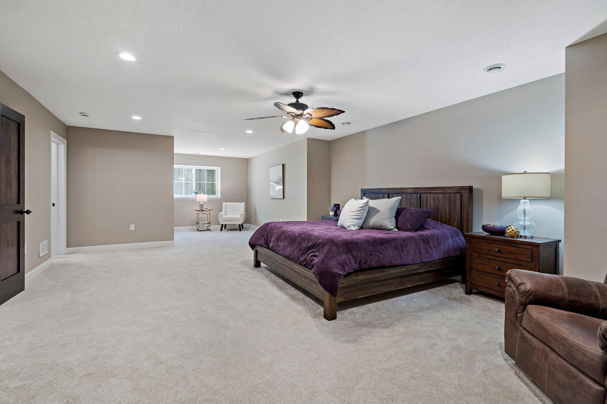 77-web-or-mls-16899 E Lake Dr Lakeville MN_0077.jpg