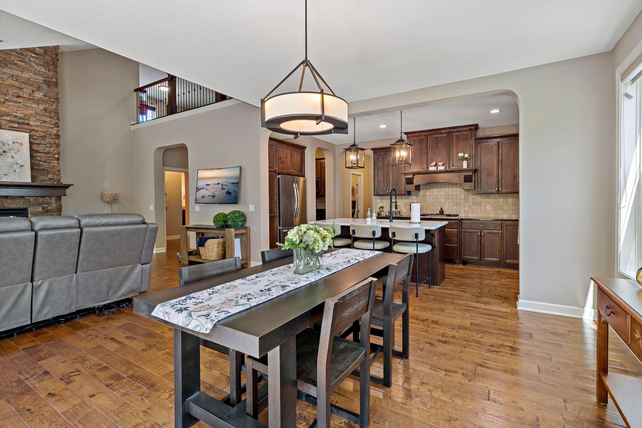 61-web-or-mls-16899 E Lake Dr Lakeville MN_0061.jpg