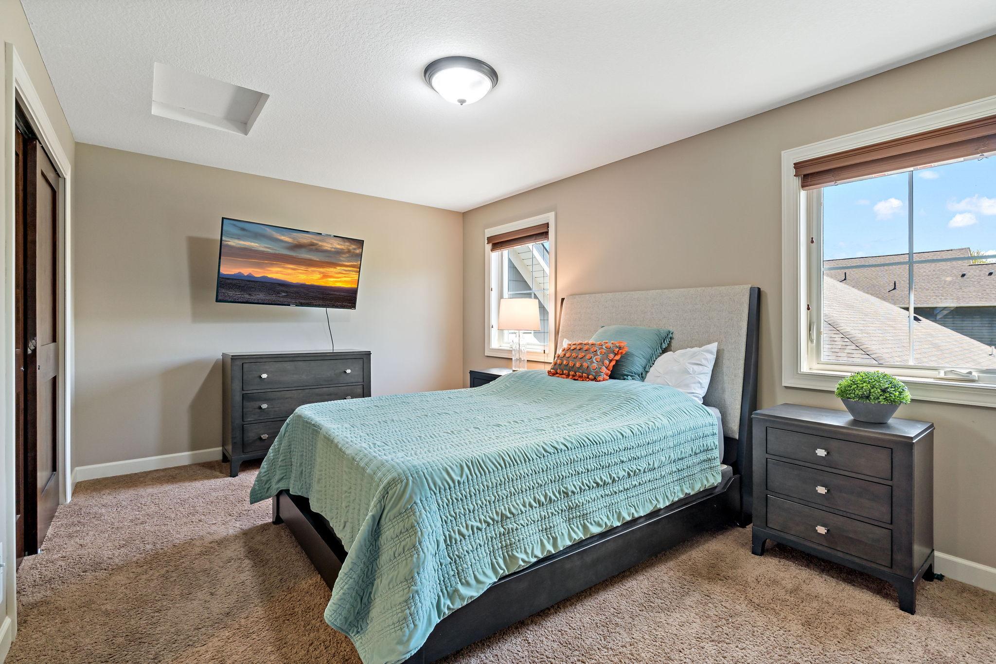 31-web-or-mls-16899 E Lake Dr Lakeville MN_0031.jpg
