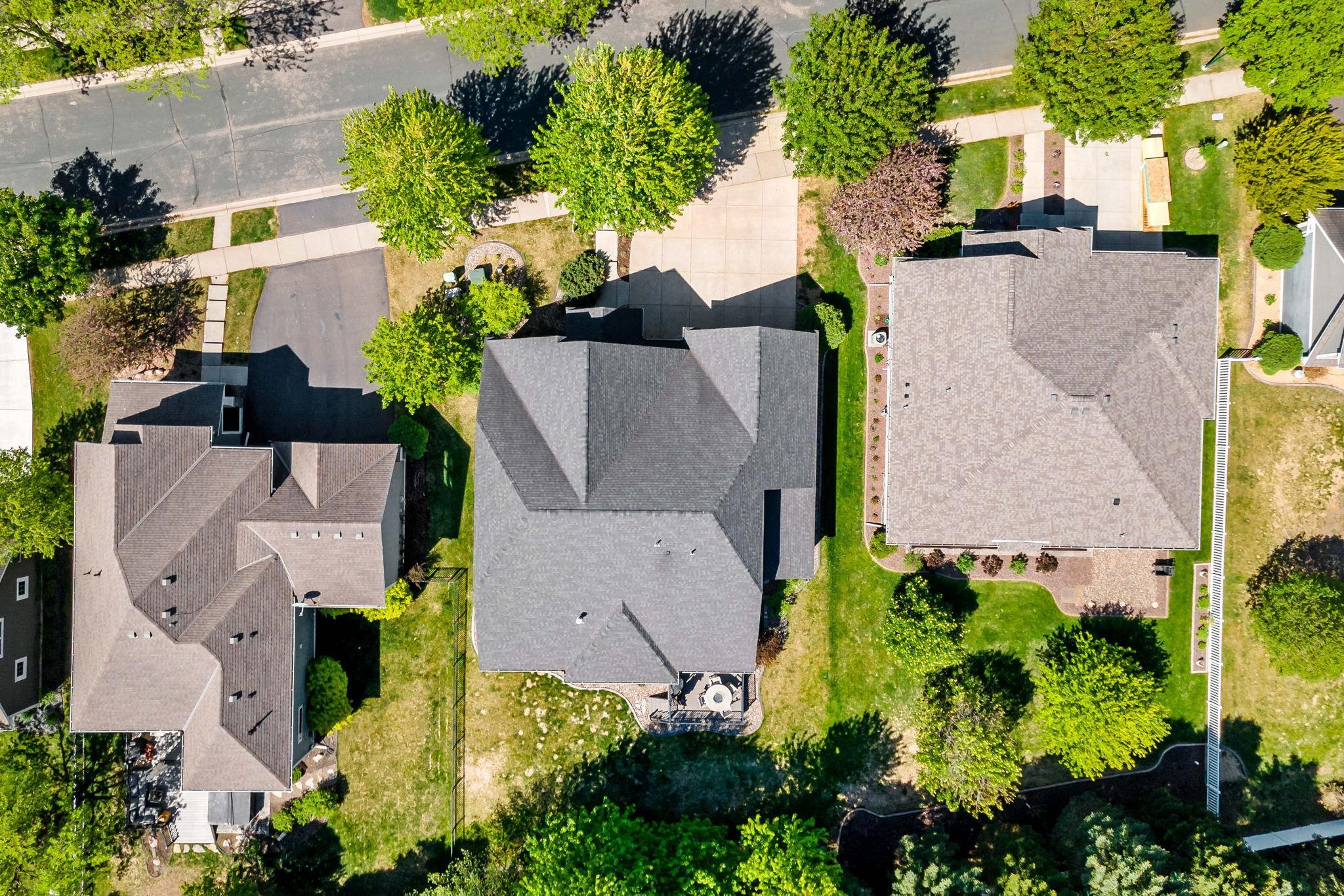 17-web-or-mls-16899 E Lake Dr Lakeville MN_0017.jpg