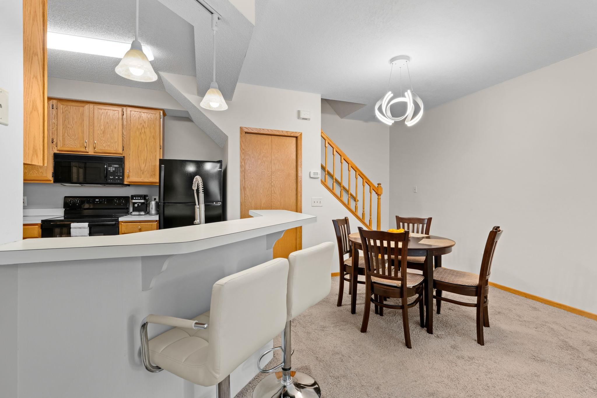 15-web-or-mls-15309 Greenhaven Ln 109-15.jpg