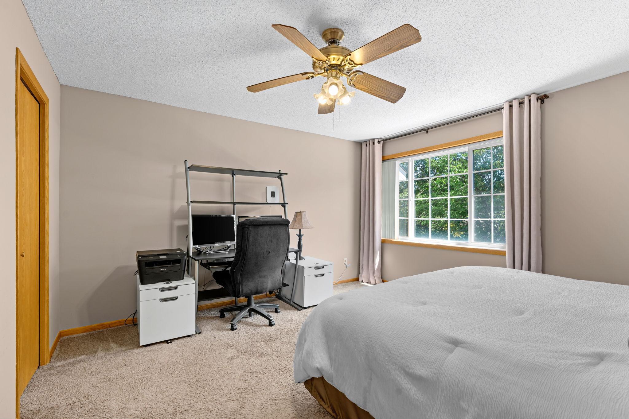 27-web-or-mls-15309 Greenhaven Ln 109-27.jpg