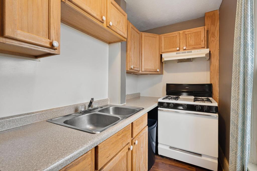 Unit 2 kitchen
