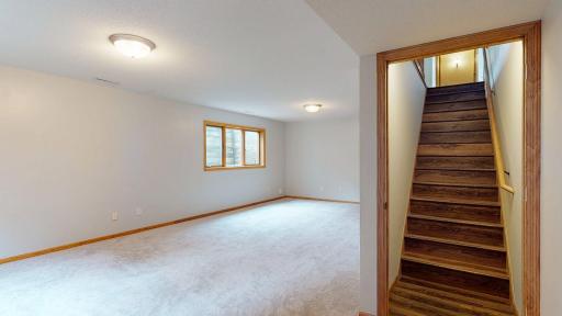 1007-Golfers-Ct-SE-Family Room.jpg