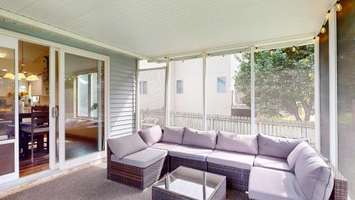 1007-Golfers-Ct-SE-Sunroom.jpg