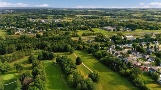 1007 Golfers Court SE, Rochester, MN 55904