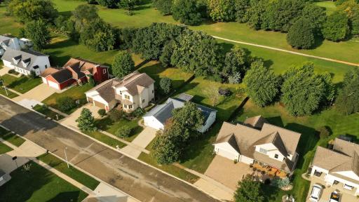 1007 Golfers Court SE, Rochester, MN 55904
