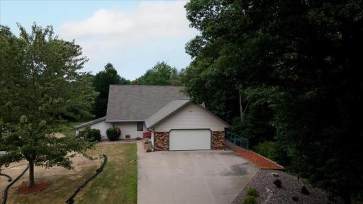 2707 Cherry Blossom Lane, Menomonie, WI 54751