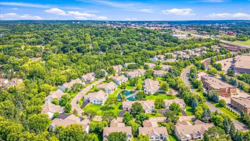 2774 Boulder Drive, Burnsville, MN 55337