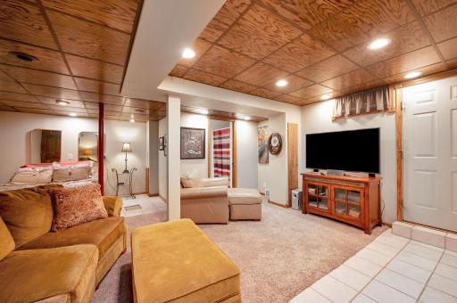 1210 Albion Ave Fairmont MN-61.jpg