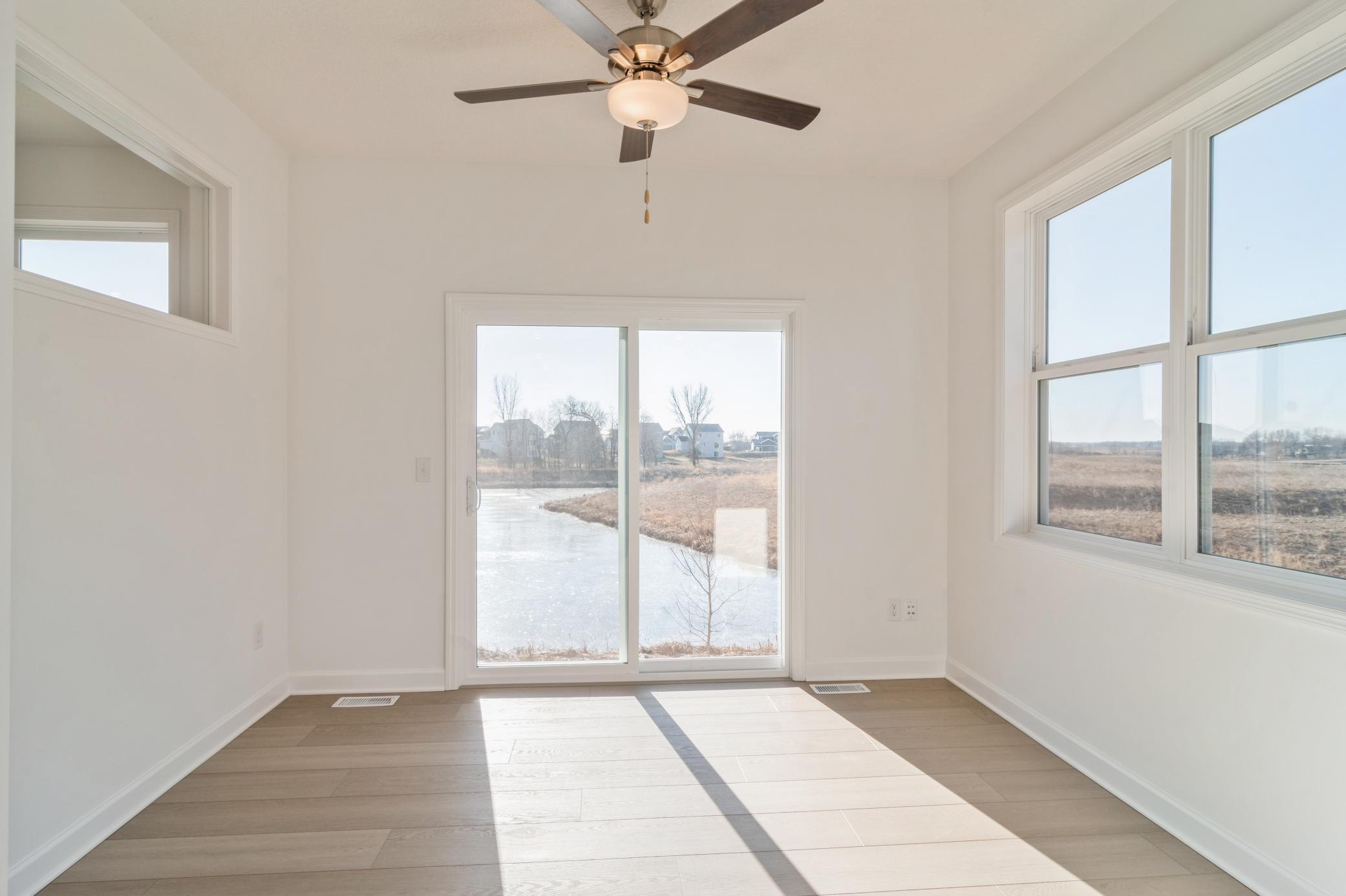 (Photo of a similar home, actual finishes may vary)