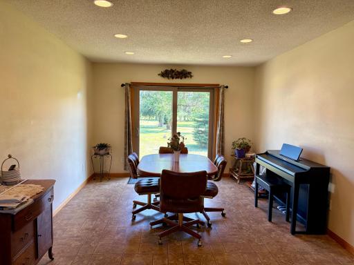 Dining room.jpeg