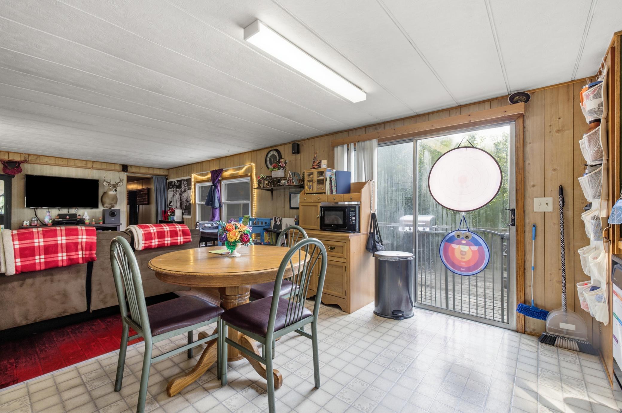 Eat in Kitchen with Access to Deck