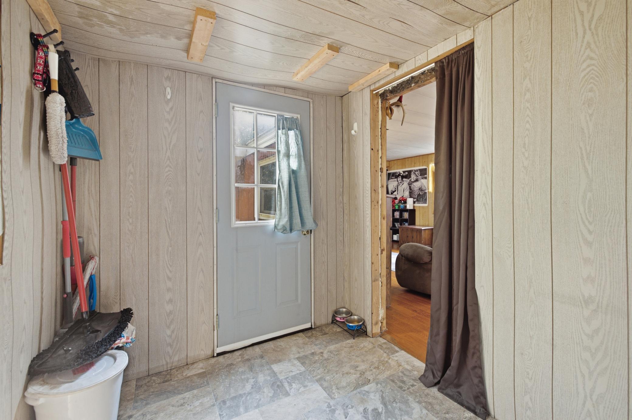 Front Entryway
