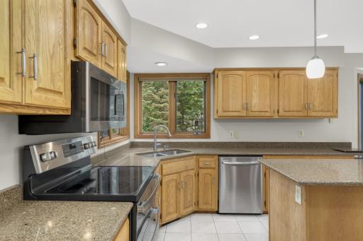 Brand new range & refrigerator