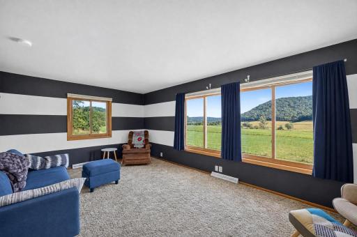 18599 Horse Shoe Road, Rollingstone, MN 55969