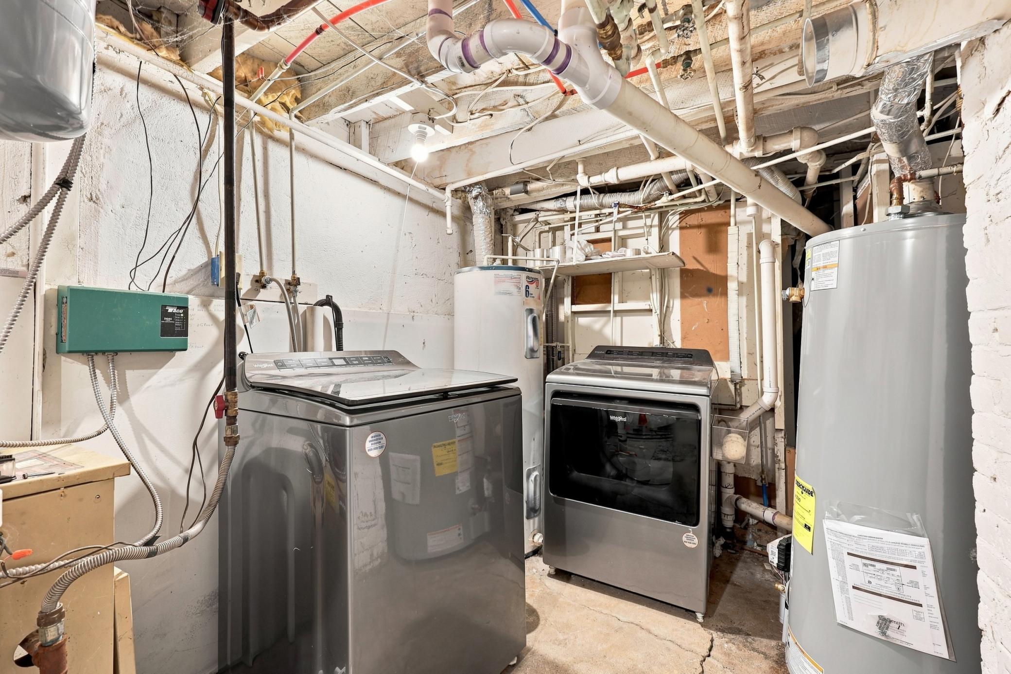 Laundry/Utilities