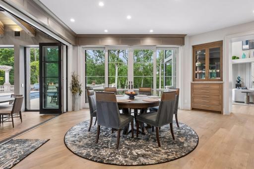 14 Cherrywood Circle, North Oaks, MN 55127