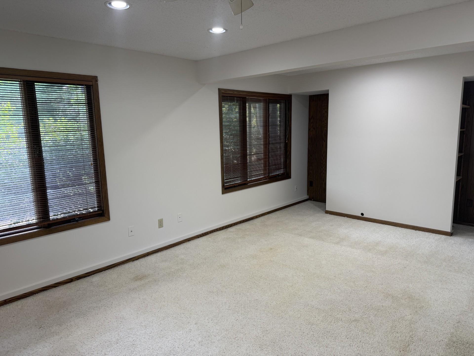 2a2ae80e-31f3-4912-bd47-bfdb0c736ca8.jpg
