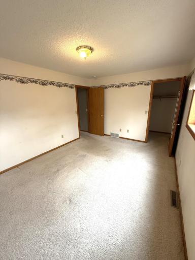 580 Simon Avenue W, Dassel, MN 55325