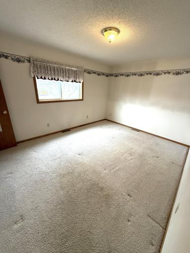 580 Simon Avenue W, Dassel, MN 55325