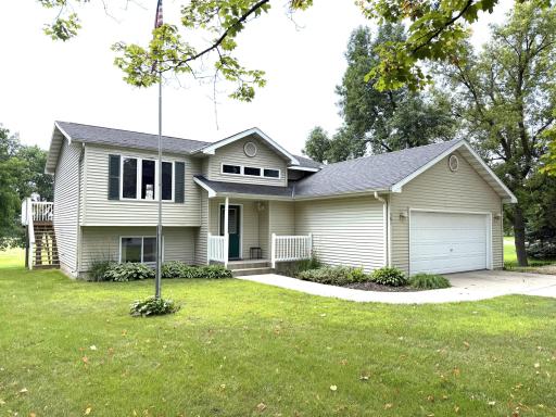 580 Simon Avenue W, Dassel, MN 55325