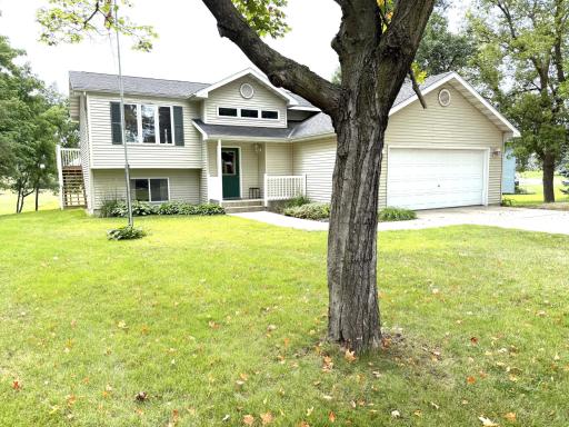 580 Simon Avenue W, Dassel, MN 55325