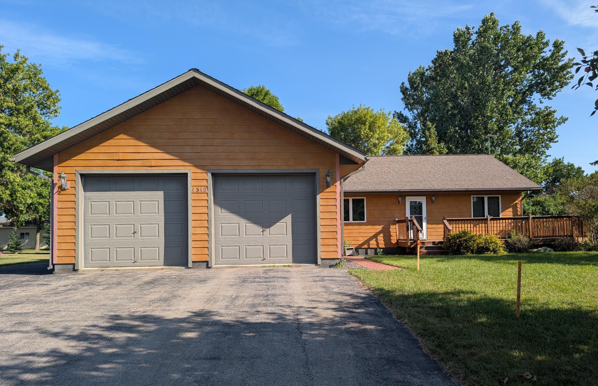 1312 17th Street W, International Falls, MN 56649