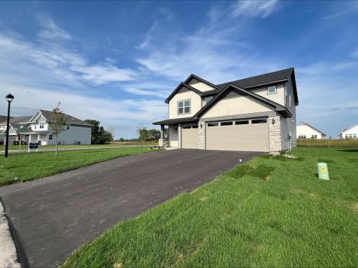 7636 Lotus Lane, Lino Lakes, MN 55038