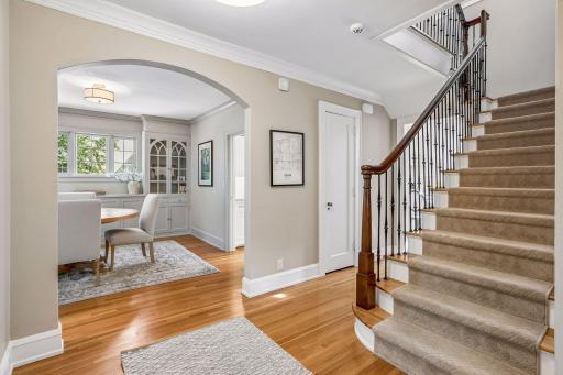 4517 Wooddale Avenue, Minneapolis, MN 55424