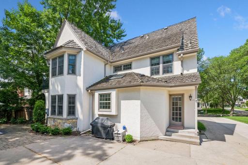 4517 Wooddale Avenue, Minneapolis, MN 55424