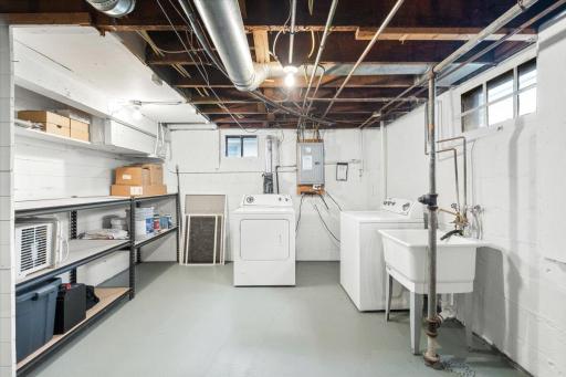 2606 Hayes Street NE, Minneapolis, MN 55418