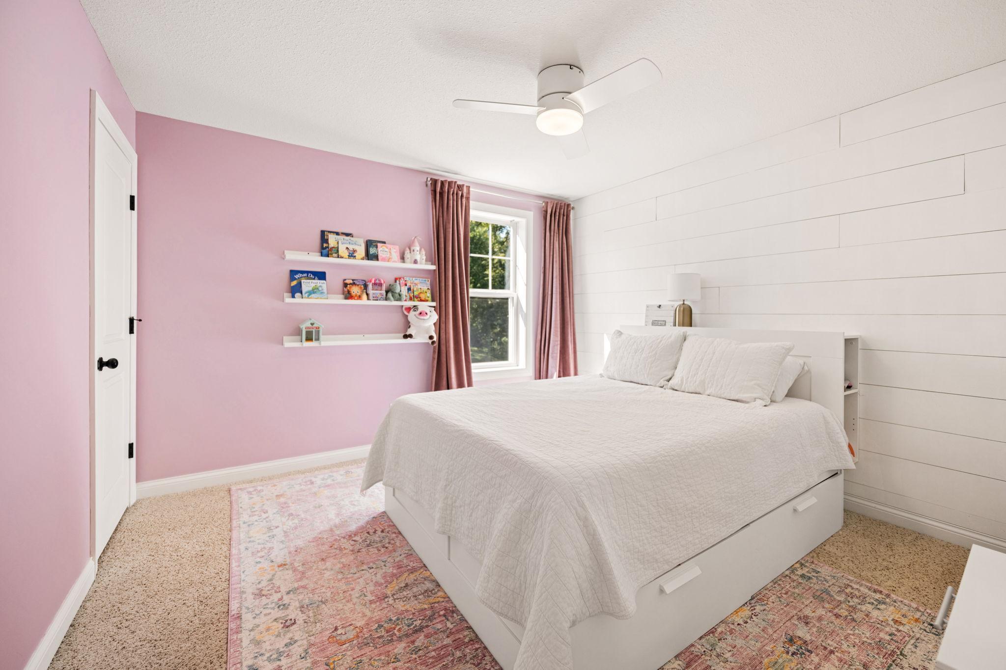 81-web-or-mls-1192-maple-ln-w.jpg